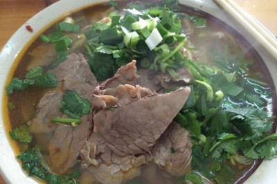 一碗匠心 探尋28號牛肉湯館的醇厚滋味